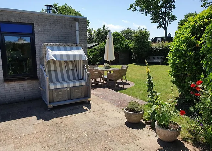 Holiday home Mimosa2, Klepperstee In *