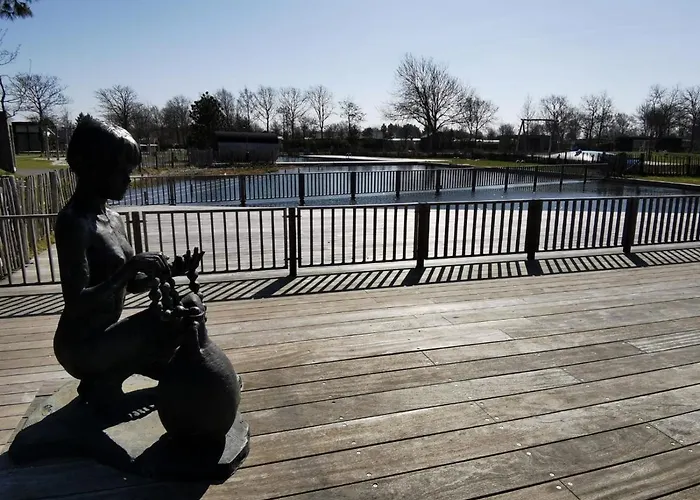 Mimosa2, Klepperstee In *